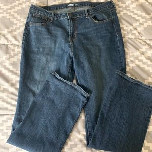 Women’s Old Navy Curvy Boot Cut Size 16 Jeans